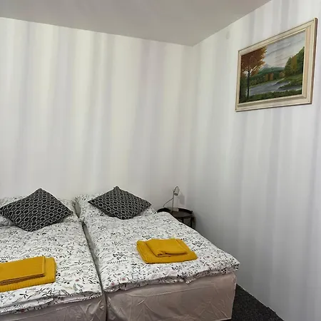 U Stadliku Апартаменты